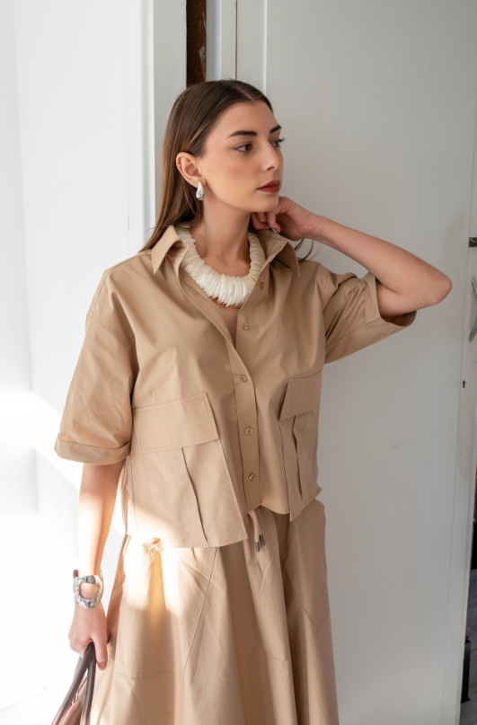 The PERFECT Lyon Cropped Blouse Beige