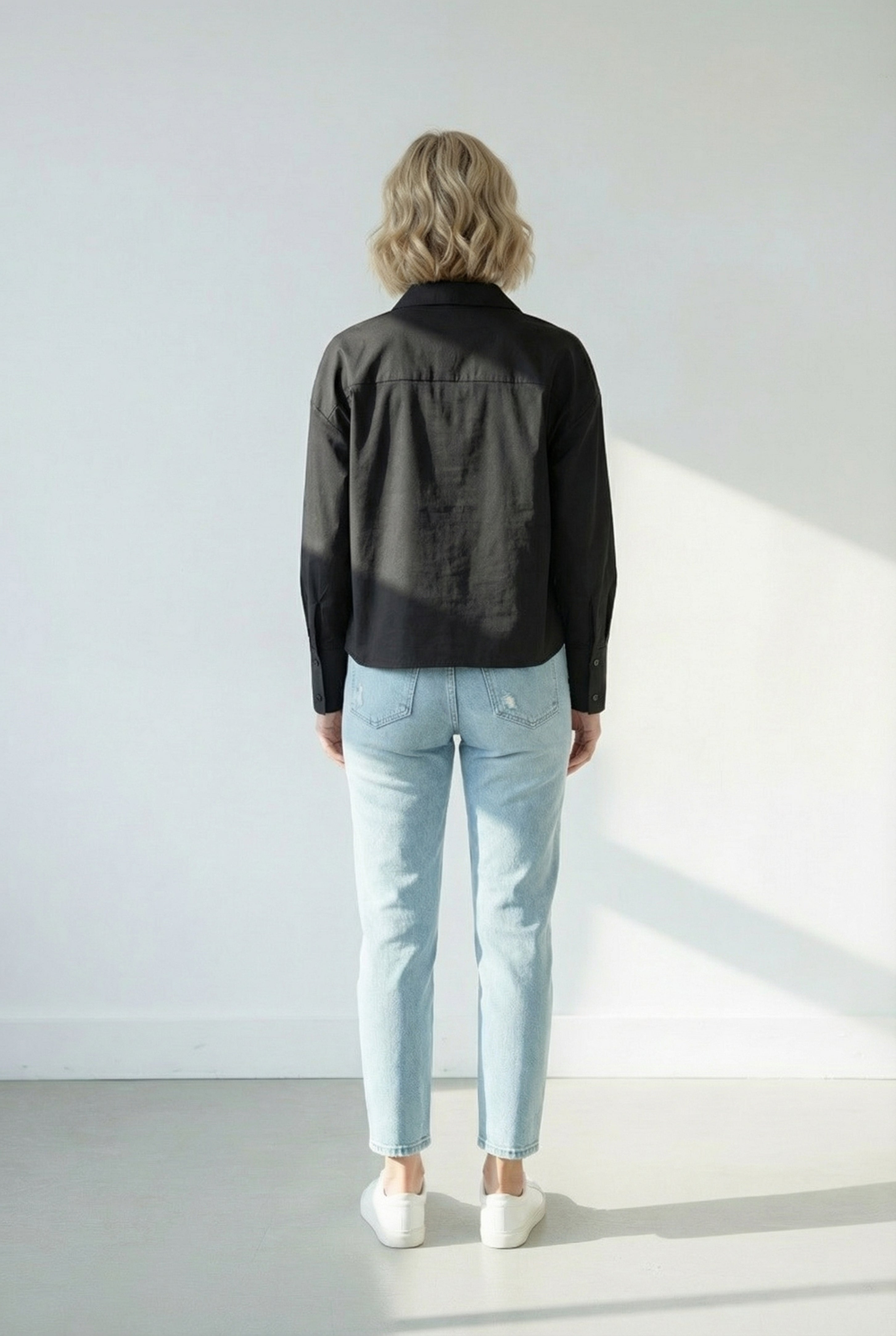 The PERFECT Berlin Blouse Black