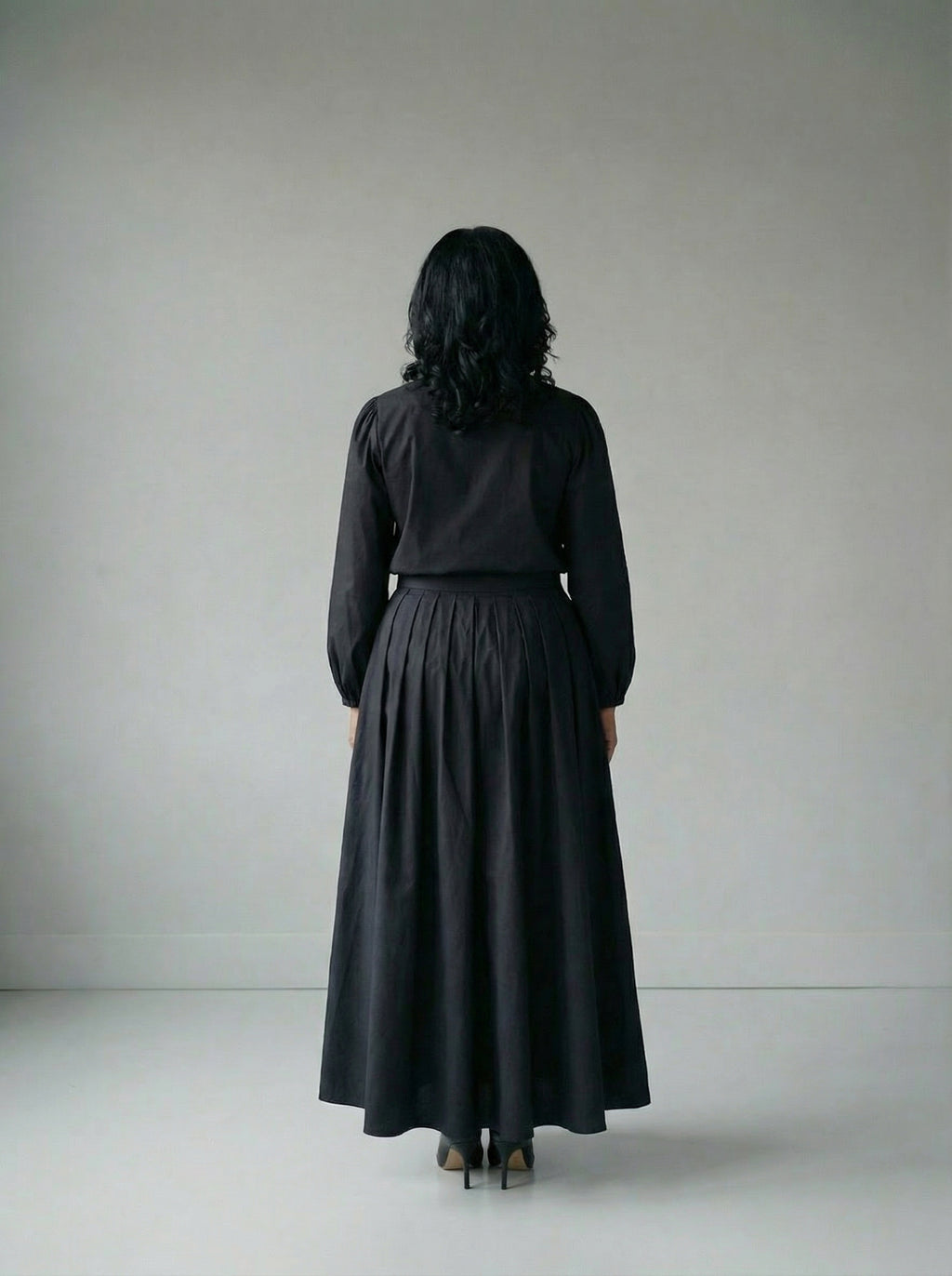 The PERFECT Aken Blouse Black